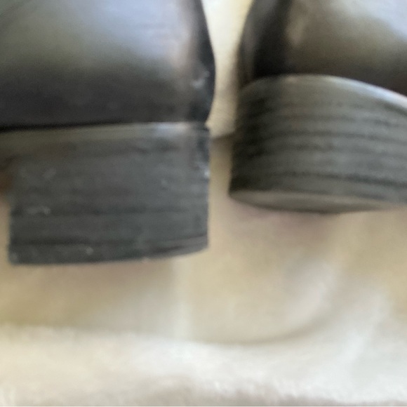 Black faux leather boots - Picture 4 of 4